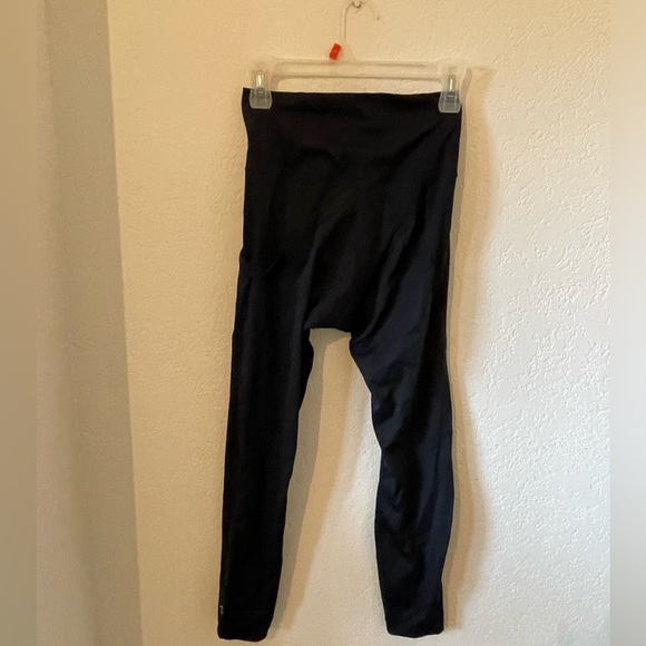 Modibodi period leggings - Picture 2 of 2